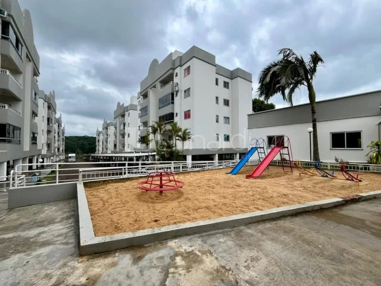 Apartamento com 2 Dormitórios - Lunardi Imóveis