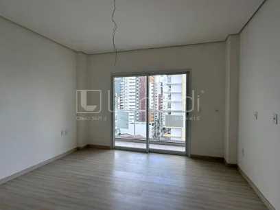 Apartamento com 4 Dormitórios - Miniatura - Lunardi Imóveis
