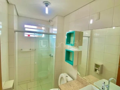 Foto Apartamento com 3 Dormitórios