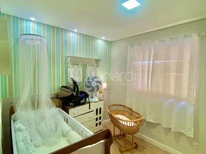 Foto Apartamento com 3 Dormitórios