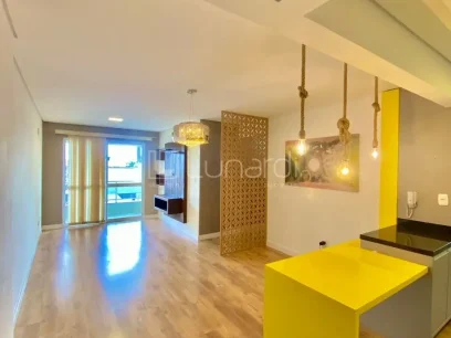 Apartamento com 3 Dormitórios