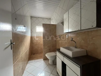 Casa com 3 Dormitórios - Miniatura - Lunardi Imóveis