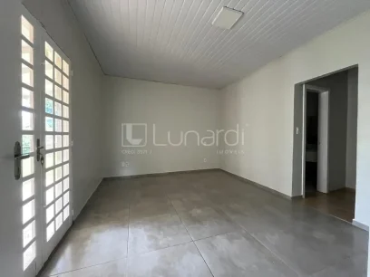 Casa com 3 Dormitórios - Miniatura - Lunardi Imóveis