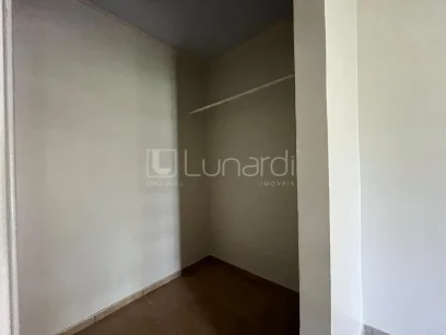 Casa com 3 Dormitórios - Miniatura - Lunardi Imóveis