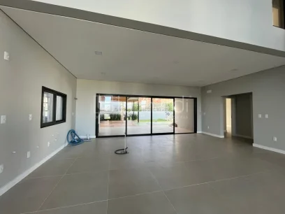 Casa com 4 Suítes - Miniatura - Lunardi Imóveis