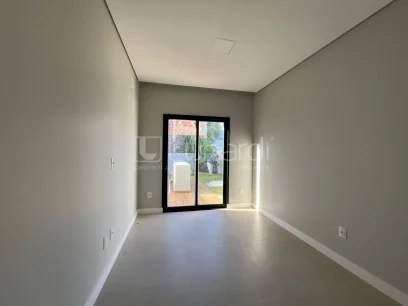 Casa com 4 Suítes - Miniatura - Lunardi Imóveis