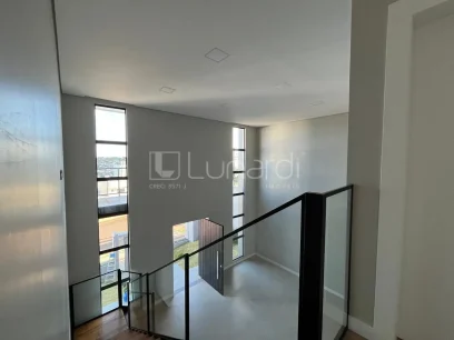 Casa com 4 Suítes - Miniatura - Lunardi Imóveis