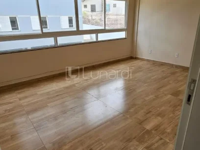 Foto Apartamento com 3 Dormitórios