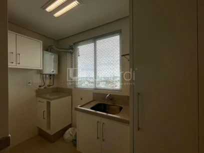 Foto Apartamento com 3 Dormitórios