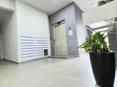 Foto Apartamento com 2 Dormitórios