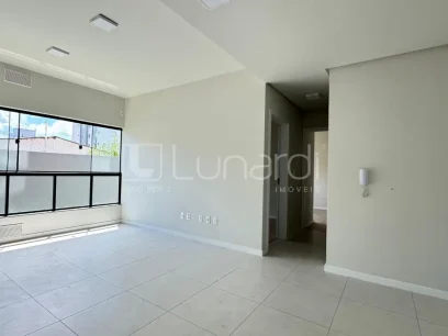 Foto Apartamento com 2 Dormitórios