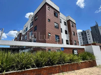 Foto Apartamento com 2 Dormitórios