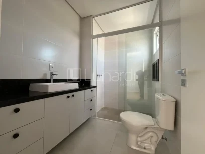 Foto Apartamento com 3 Dormitórios