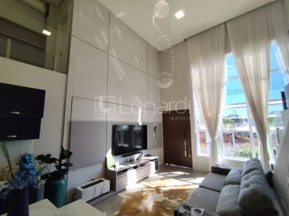 Foto Casa com 3 Suítes