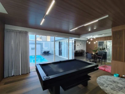 Foto Casa com 3 Suítes