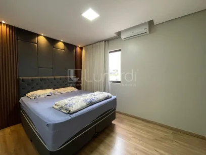 Cobertura com 3 Dormitórios - Miniatura - Lunardi Imóveis