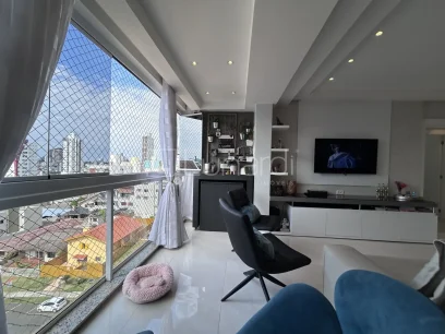 Foto Apartamento com 3 Dormitórios