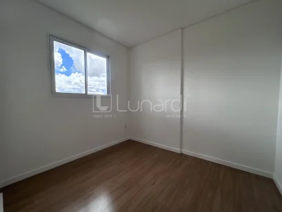 Foto Apartamento com 2 Dormitórios