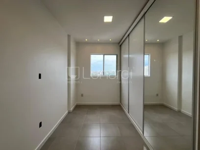 Foto Apartamento com 2 Dormitórios