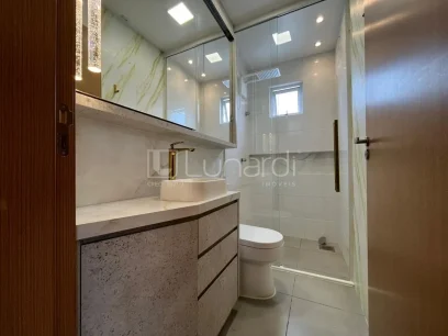 Foto Apartamento com 2 Dormitórios