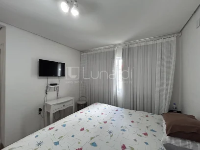 Casa com 4 Dormitórios - Miniatura - Lunardi Imóveis