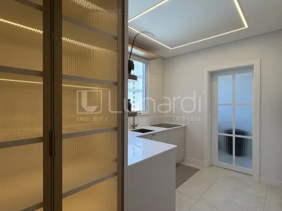 Foto Apartamento com 2 Dormitórios