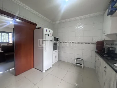 Foto Casa com 3 Dormitórios