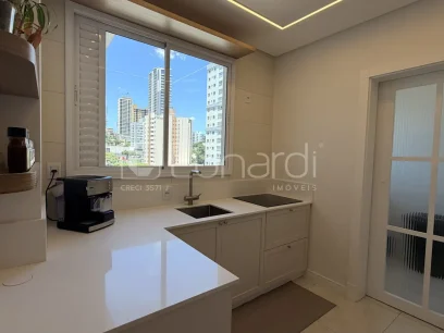 Foto Apartamento com 2 Dormitórios