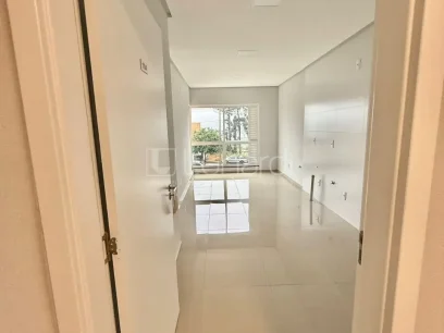 Foto Apartamento com 2 Dormitórios