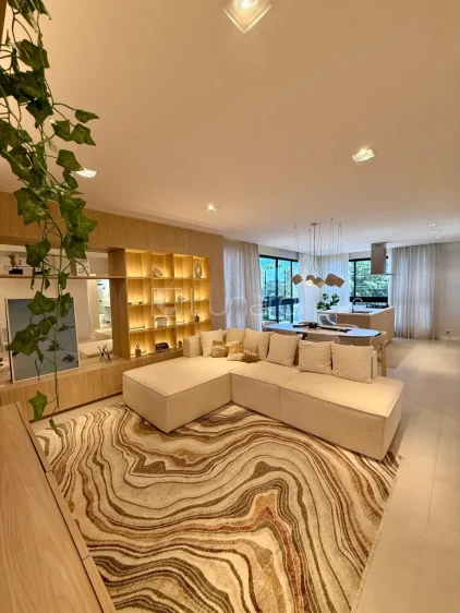 Apartamento com 3 Dormitórios