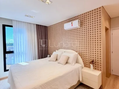 Foto Apartamento com 3 Dormitórios