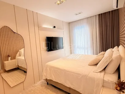 Foto Apartamento com 3 Dormitórios