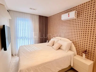 Foto Apartamento com 3 Dormitórios