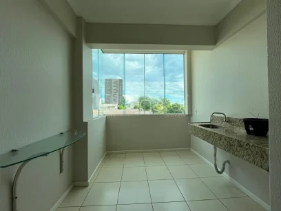 Foto Apartamento com 2 Dormitórios