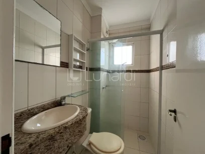 Foto Apartamento com 2 Dormitórios