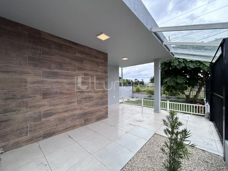 Casa com 2 Dormitórios - Lunardi Imóveis