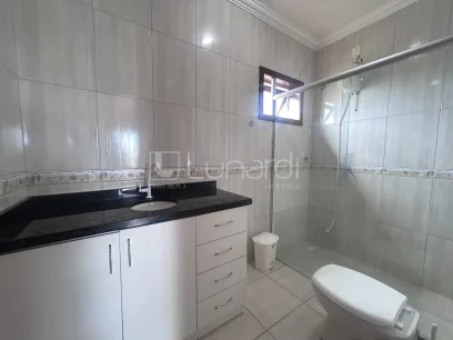 Foto Casa com 3 Dormitórios