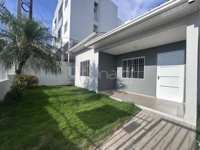 Casa com 3 Dormitórios