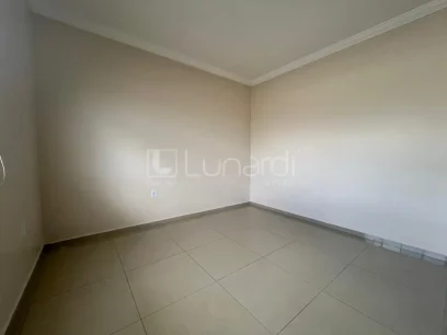 Casa com 4 Dormitórios - Miniatura - Lunardi Imóveis