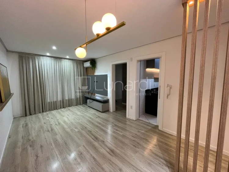 Apartamento com 1 Dormitório