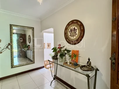 Casa com 4 Dormitórios - Miniatura - Lunardi Imóveis