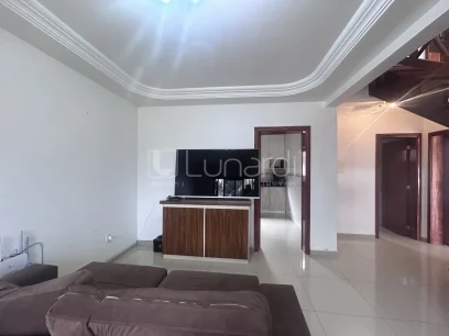 Foto Casa com 3 Dormitórios