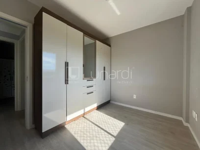 Foto Apartamento com 2 Dormitórios