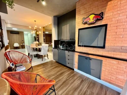 Foto Apartamento com 3 Dormitórios