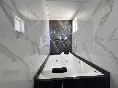 Foto Apartamento com 3 Dormitórios