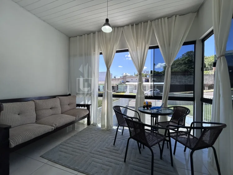 Casa com 3 Dormitórios