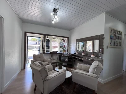 Foto Casa com 3 Dormitórios