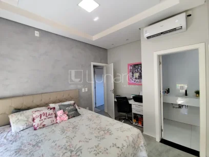 Casa com 3 Dormitórios - Miniatura - Lunardi Imóveis