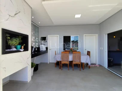 Casa com 3 Dormitórios - Miniatura - Lunardi Imóveis