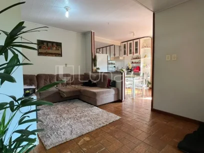 Casa com 2 Dormitórios - Miniatura - Lunardi Imóveis